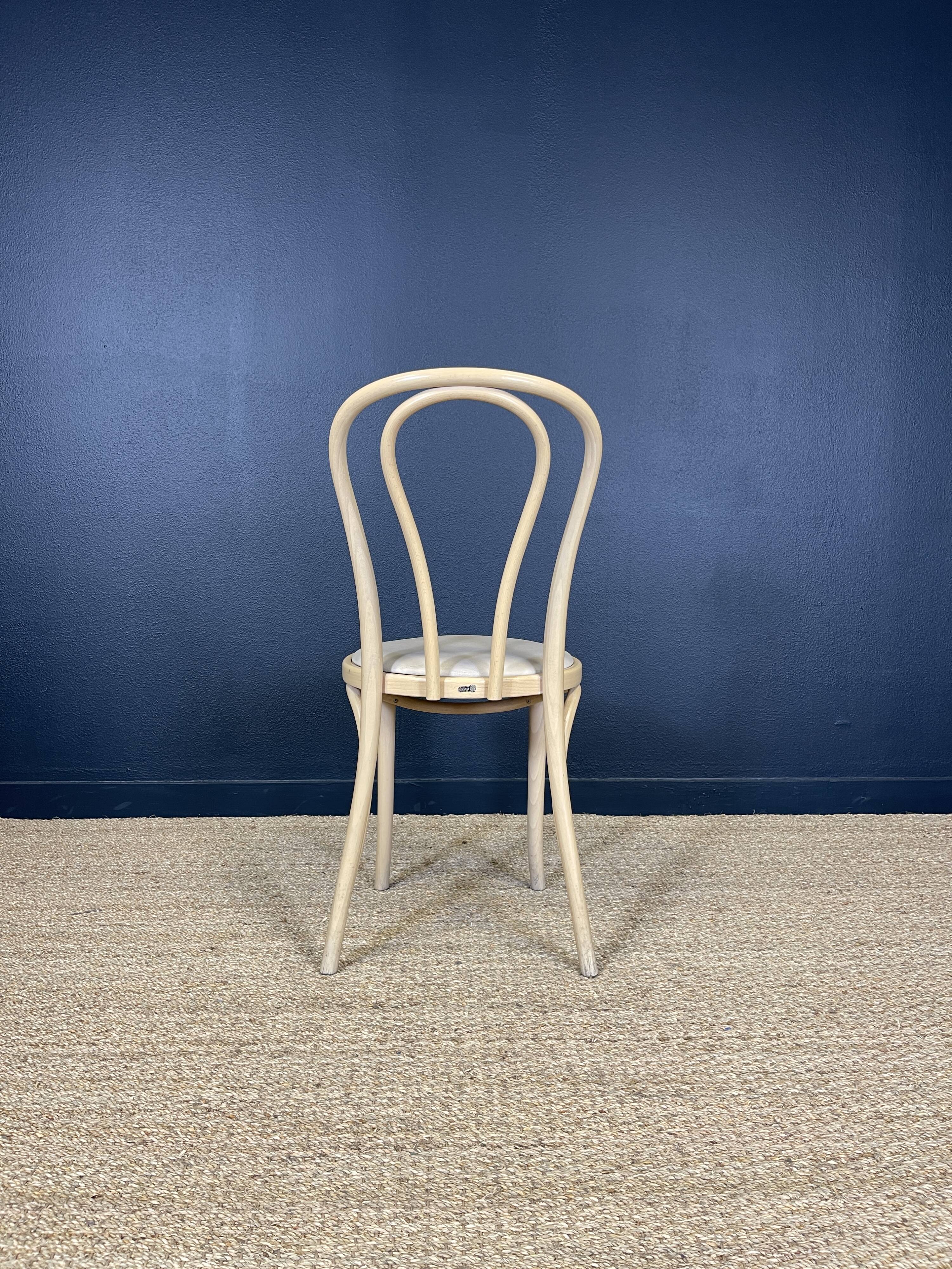 Set of 12 bistro chairs in light curved wood & skai GO IN Germany