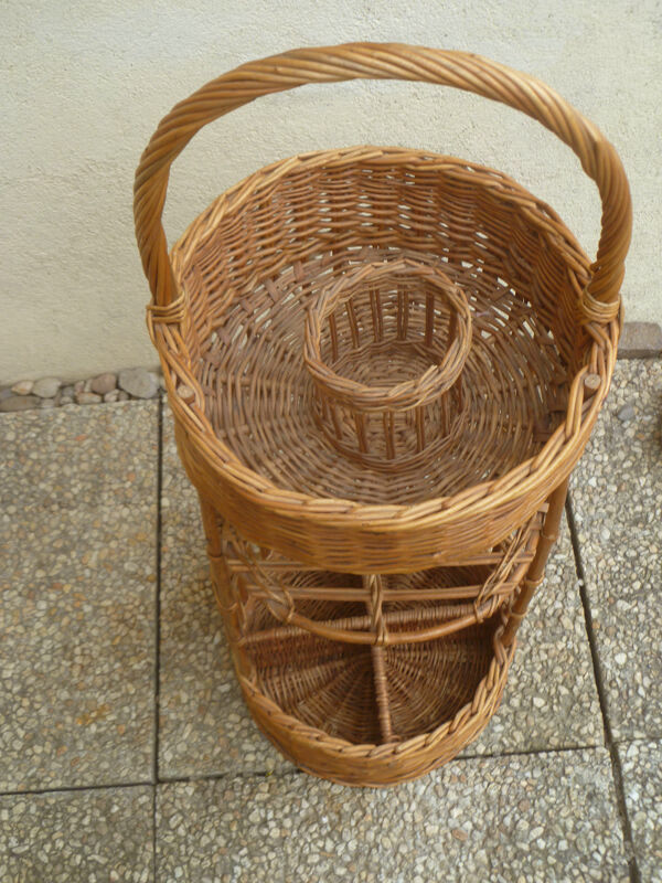 Porte bouteille en osier