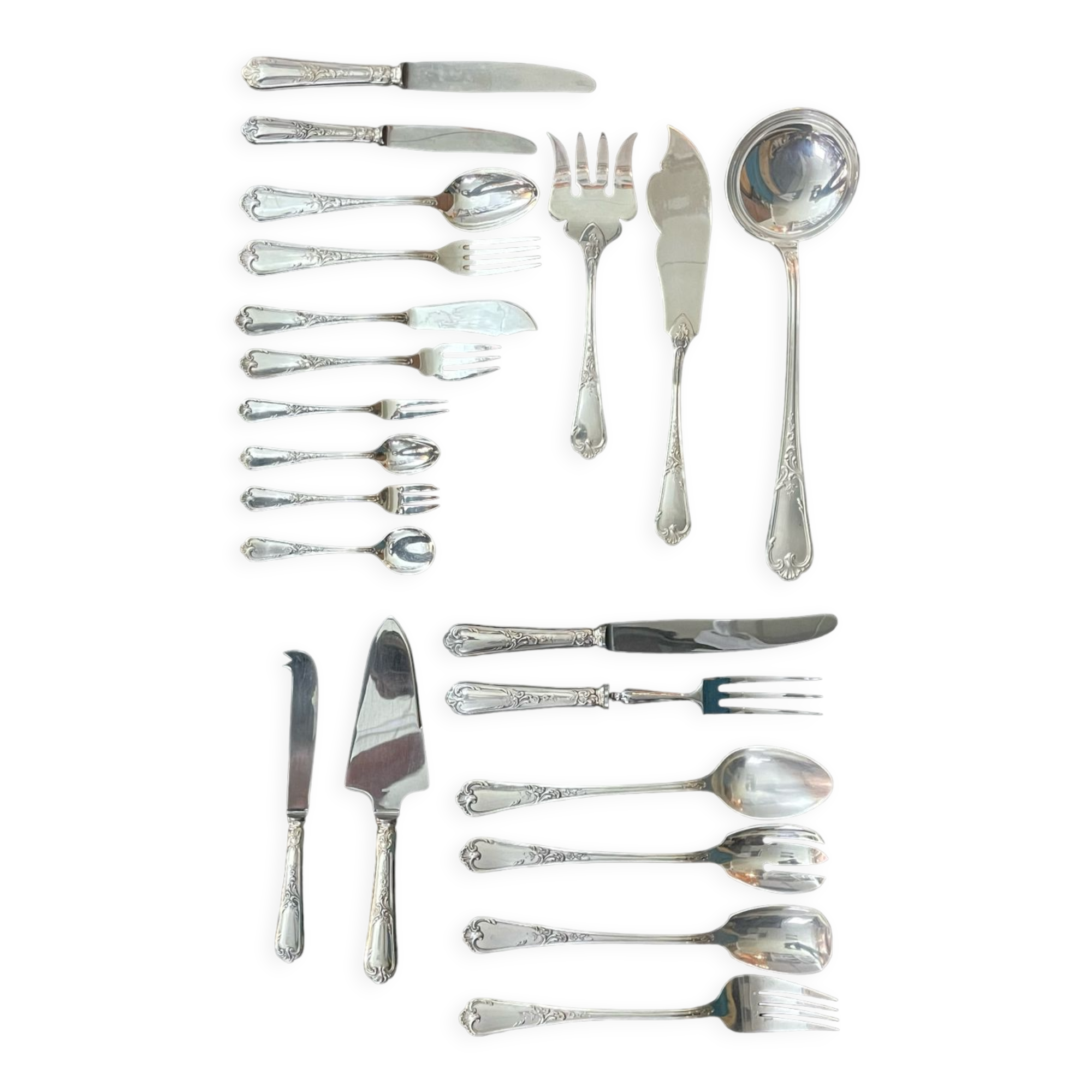 Ercuis cutlery set 131 pieces in metal Louis XV style, rocaille