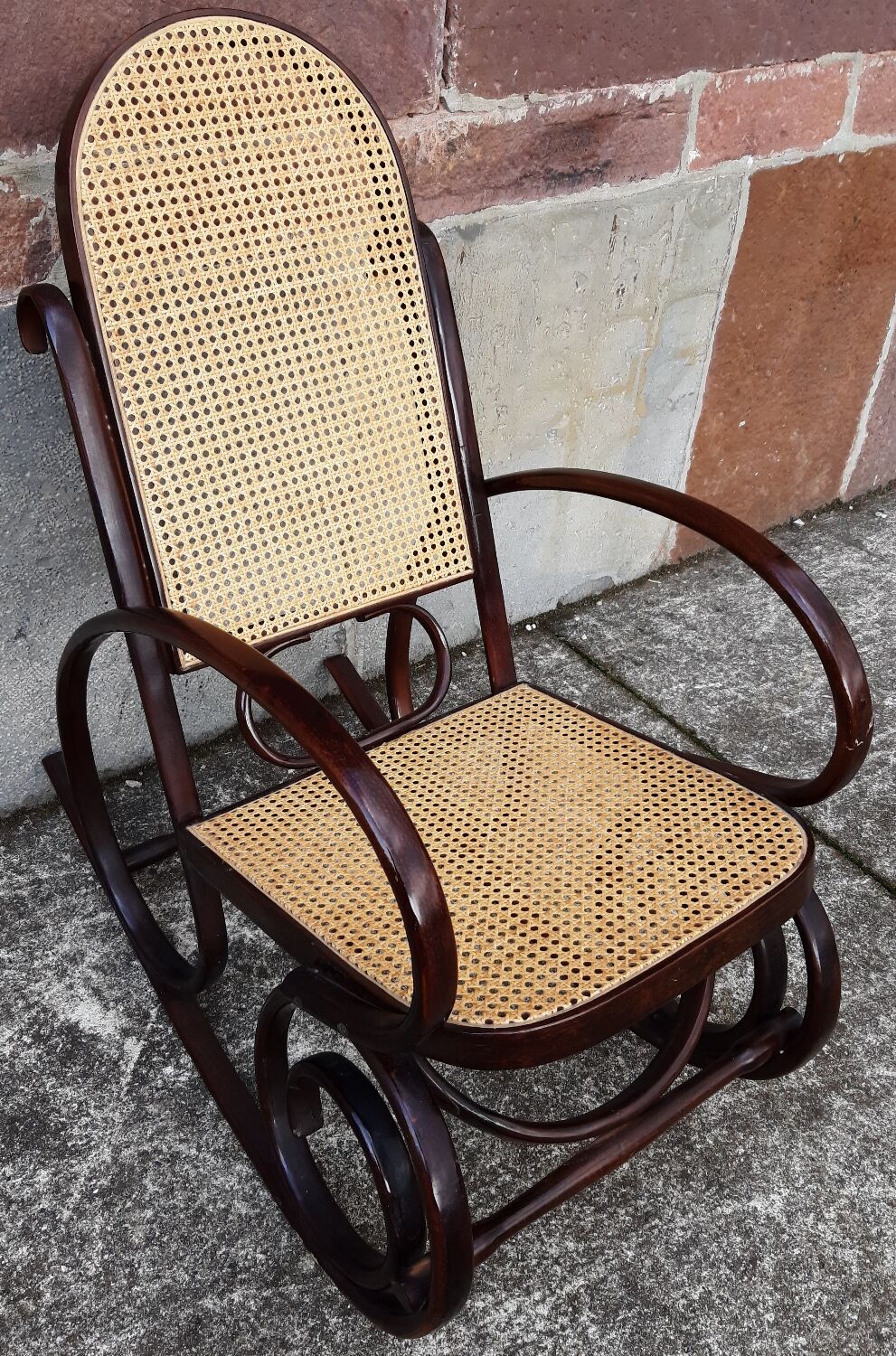 Rocking chair