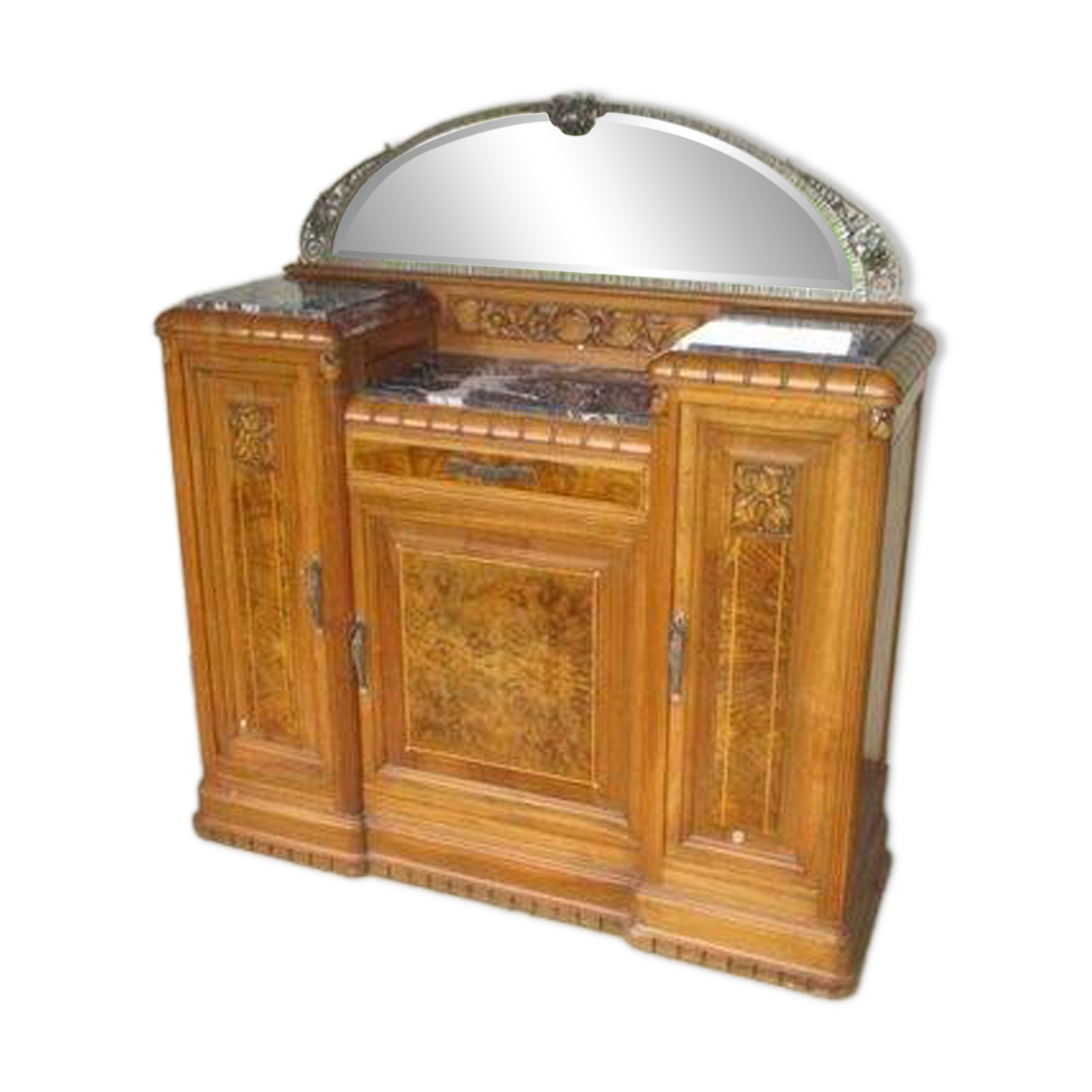 Meuble art déco avec son miroir en demi lune, fer forgé martelé. Buffet art déco...