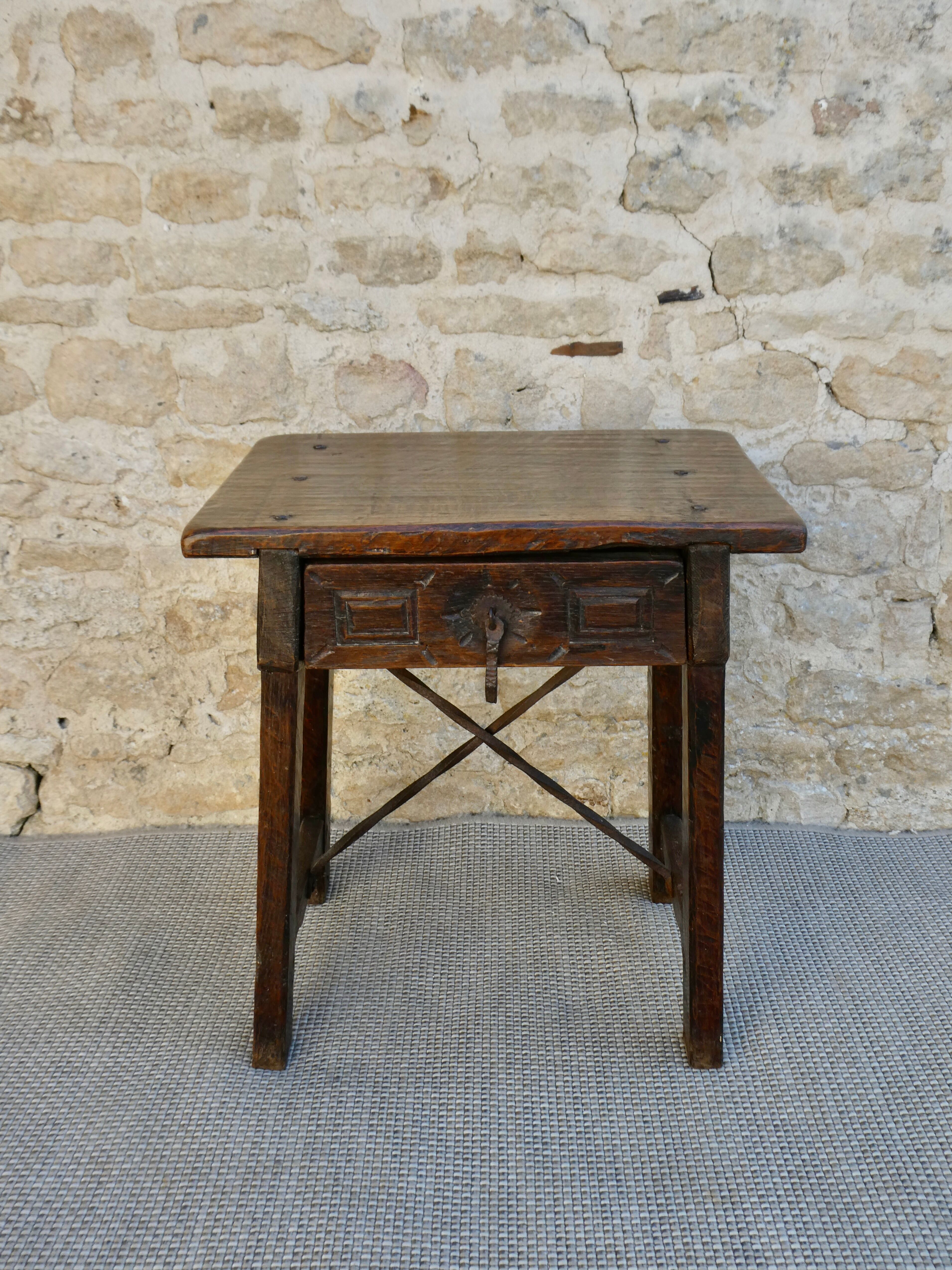 Night table, solid wood bedside, seventeenth century