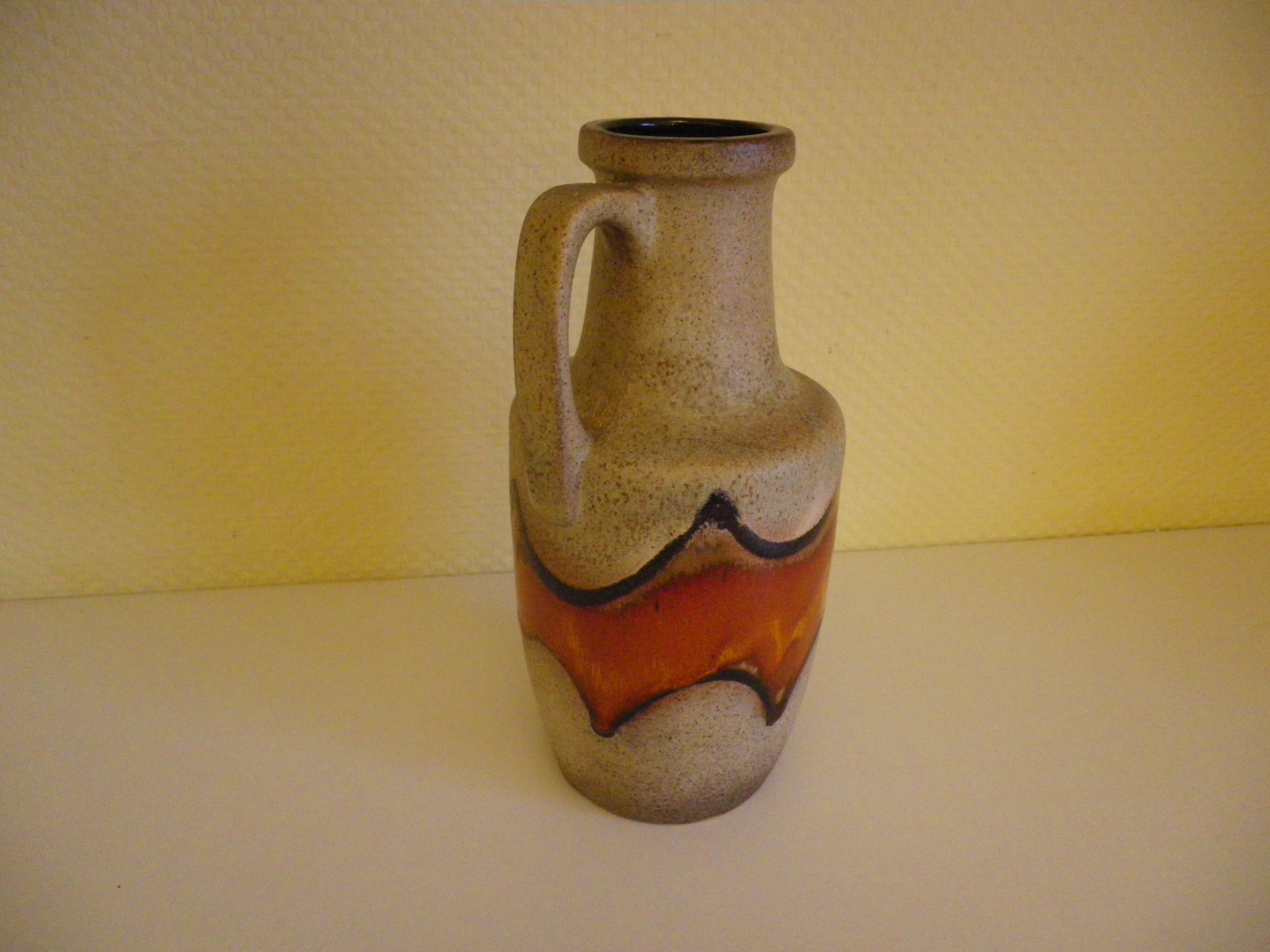 W. Germany ceramic vase, Model 404-26, 60s