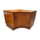 Corner cabinet