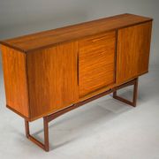 Buffet danois en teck par Arne Vodder pour Vamo Sønderborg, années 1960