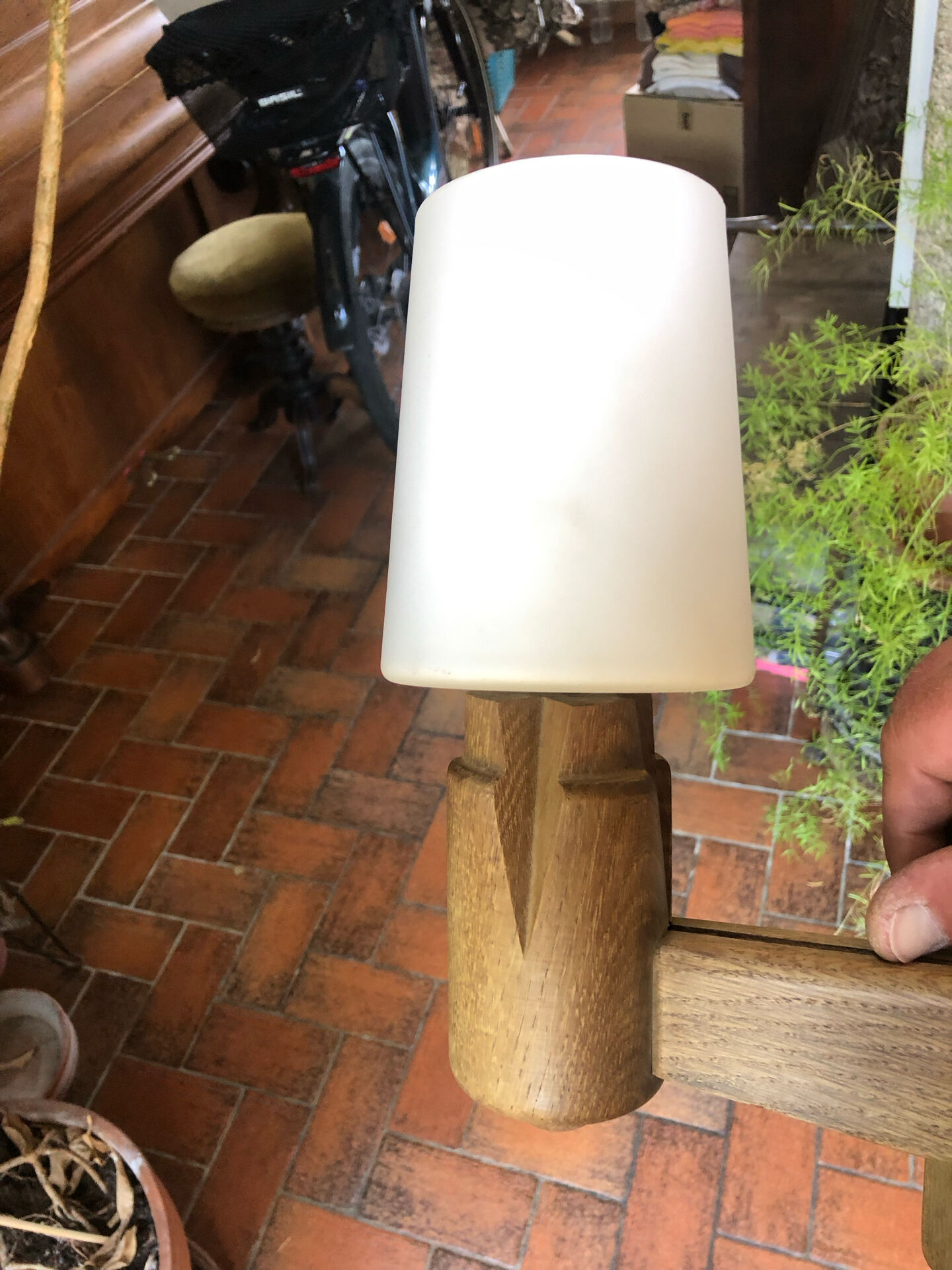 Guillerme and Chambron wall light