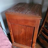 Table de chevet
