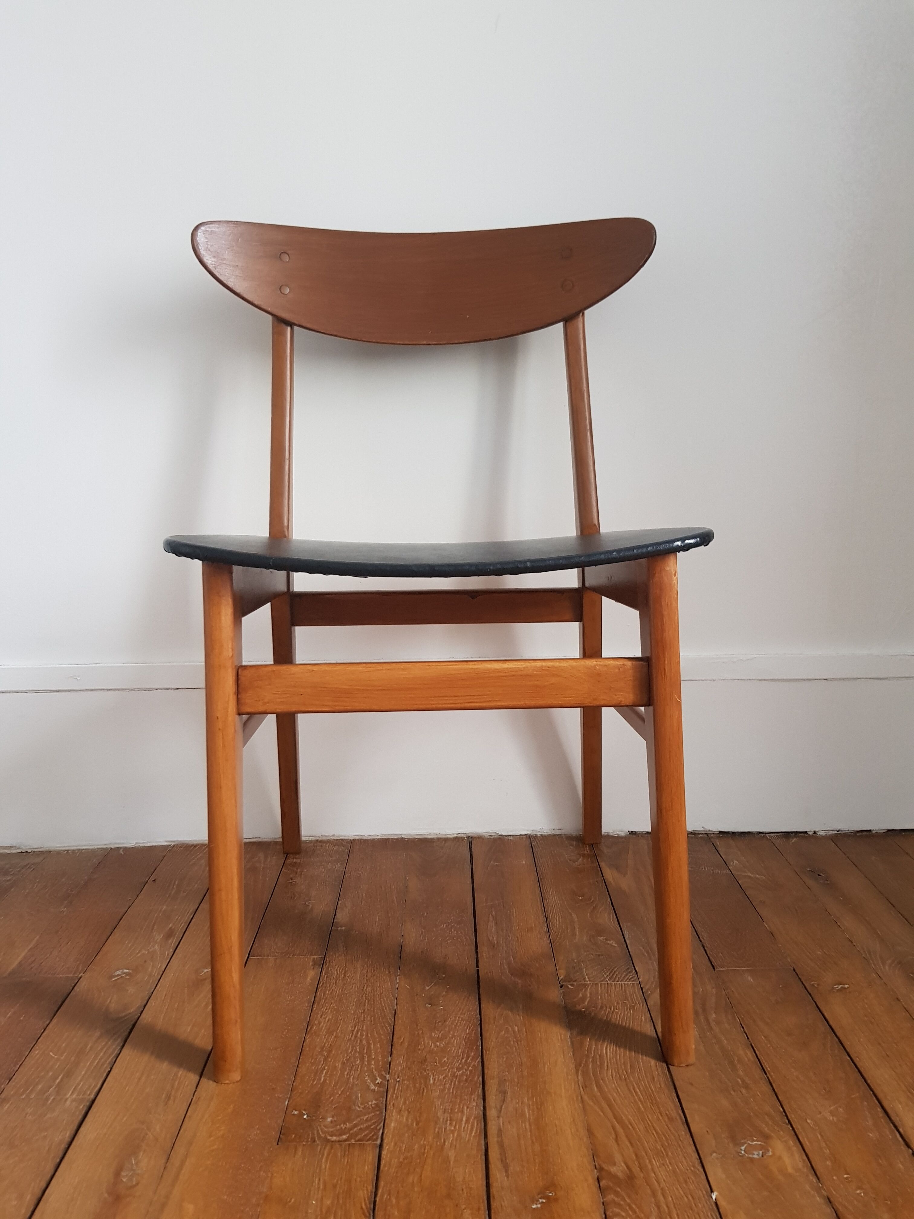 Scandinavian chair