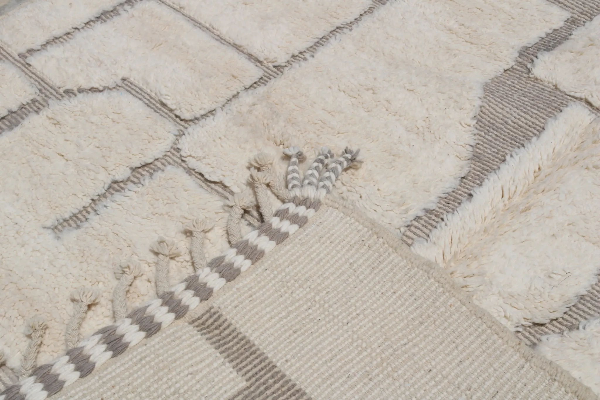 Grand tapis Beni Ouarain, 295 x 210 cm - G1025