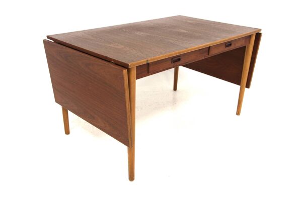 Bureau scandinave en teck, Hugo Troeds, Bjärnum, Suède, 1950