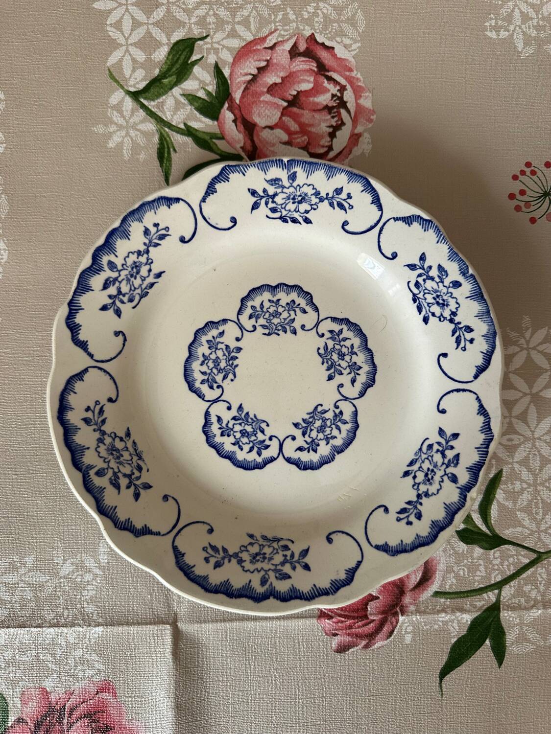 Set of 4 Vintage Digoin Sarreguemines “Cordoue” Dessert Plates – Made