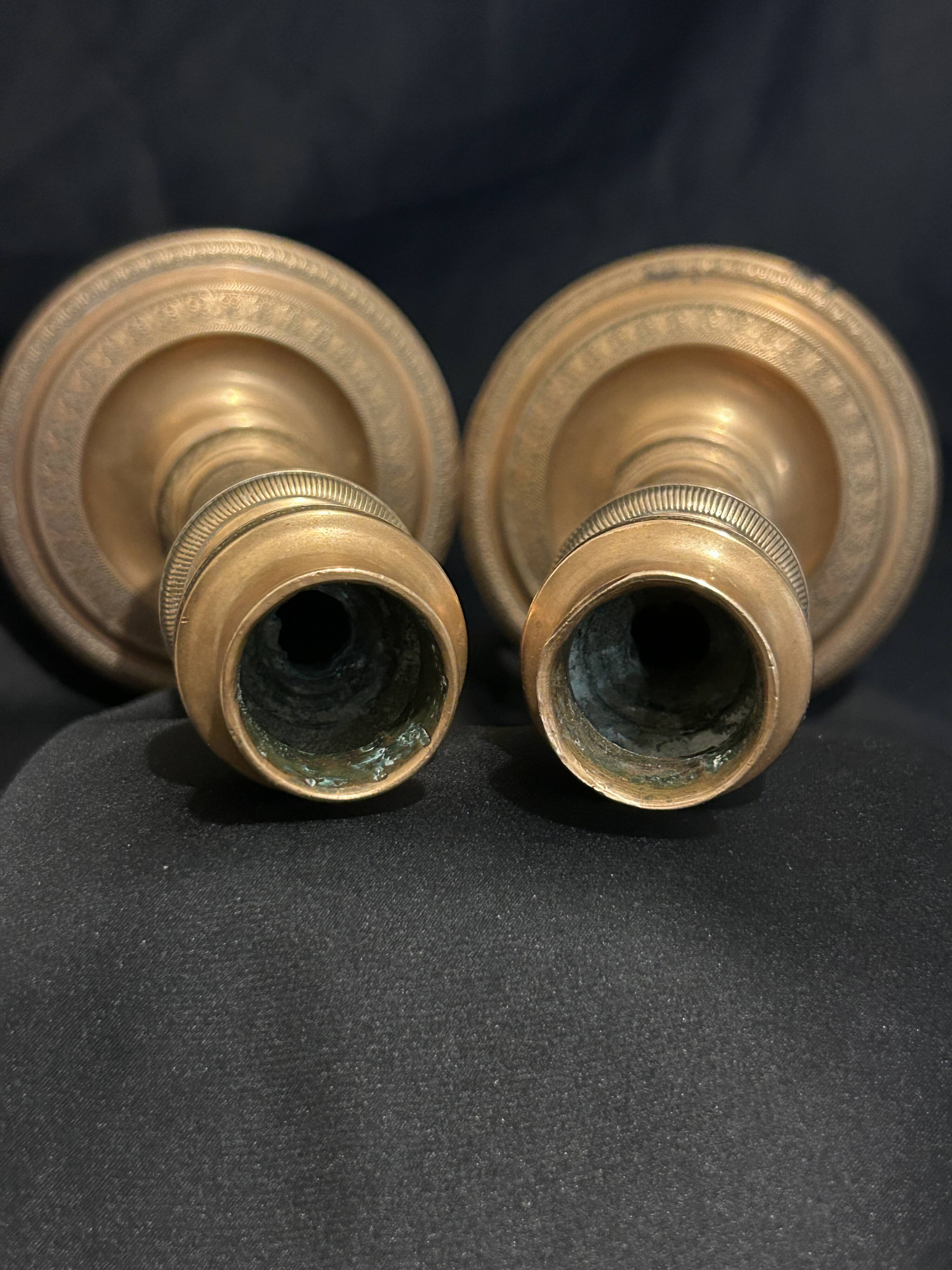 Pair of large 19th-century guilloché brass candlesticks - Louis XVI / Napoleon