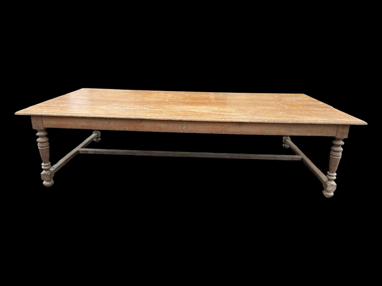 Oak table of a 19's provencal castle