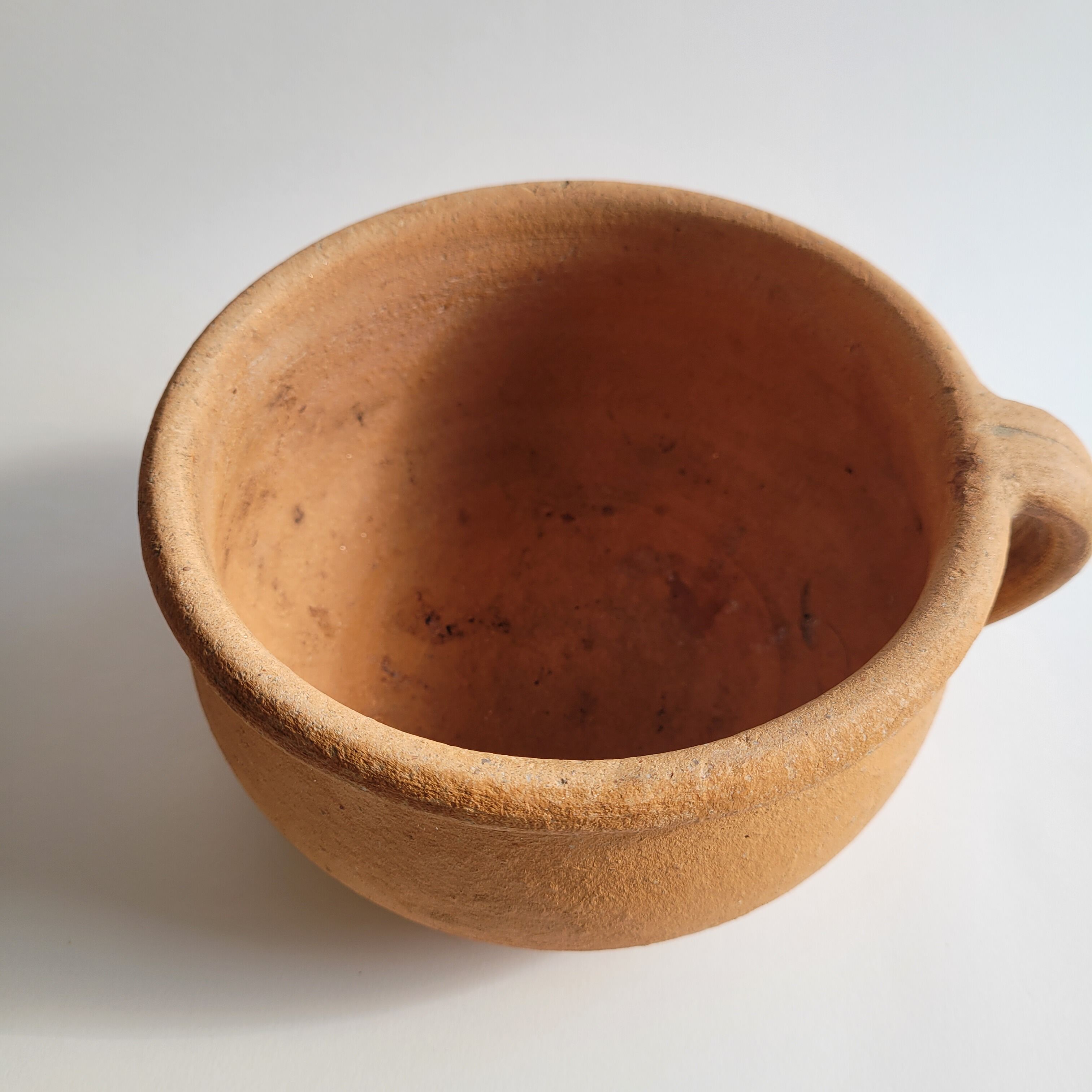 Terracotta handle pot/ pot cover
