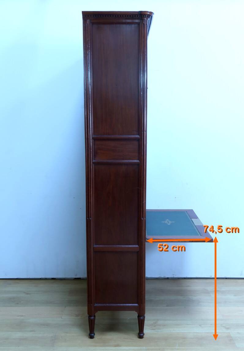 Secretary with a Mahogany Guillotine from Cuba, Louis XVI period – Late 18th century