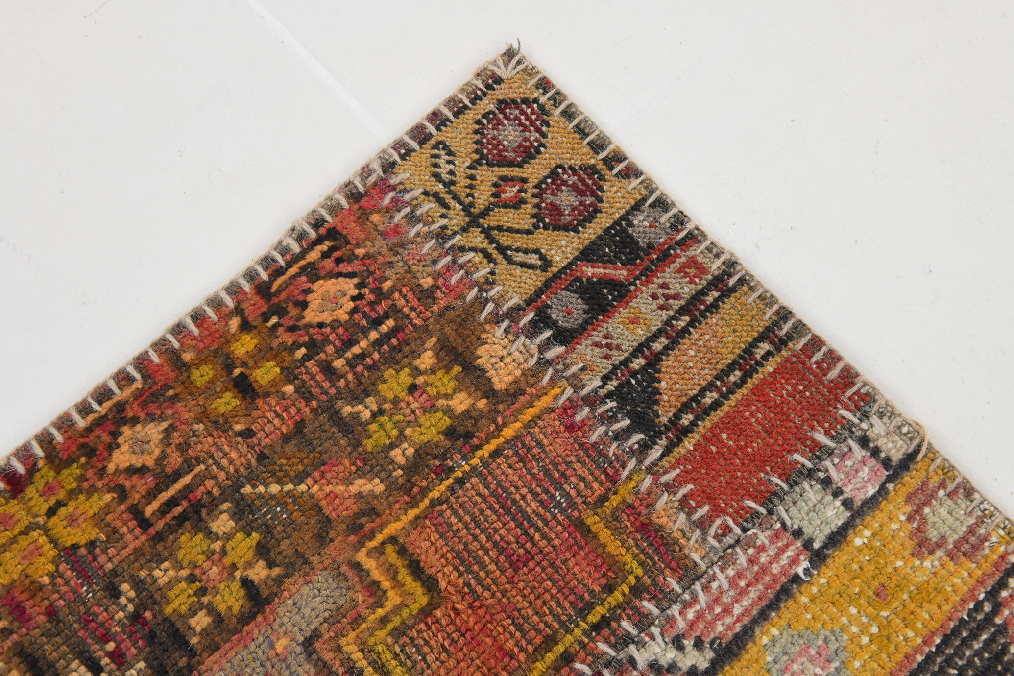 5x8 Handknotted Red Turkish Patchwork Rug, 242x173Cm