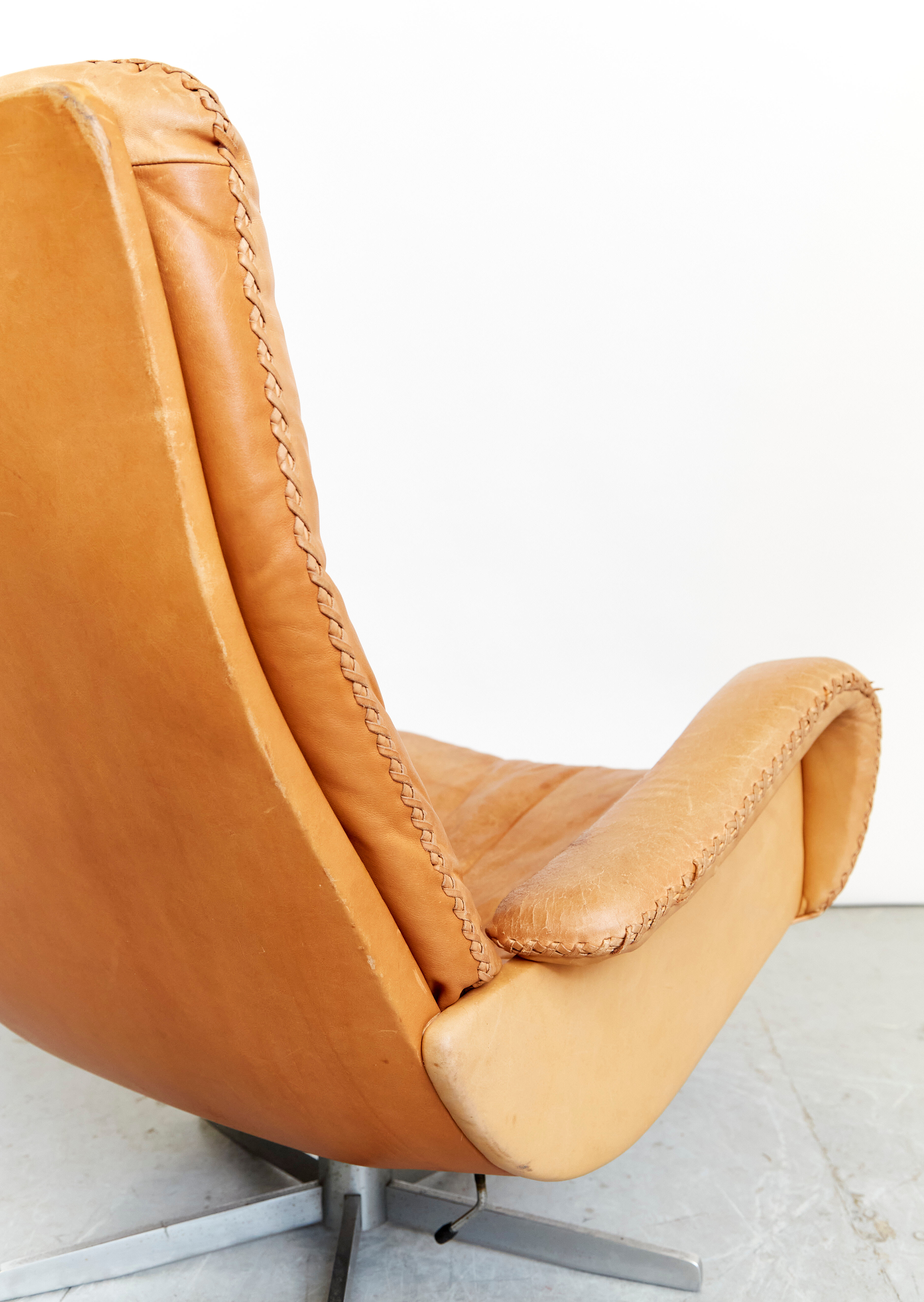 Fauteuil pivotant De Sede S231 « James Bond »