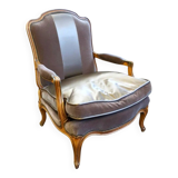 Superb bergère with queen back