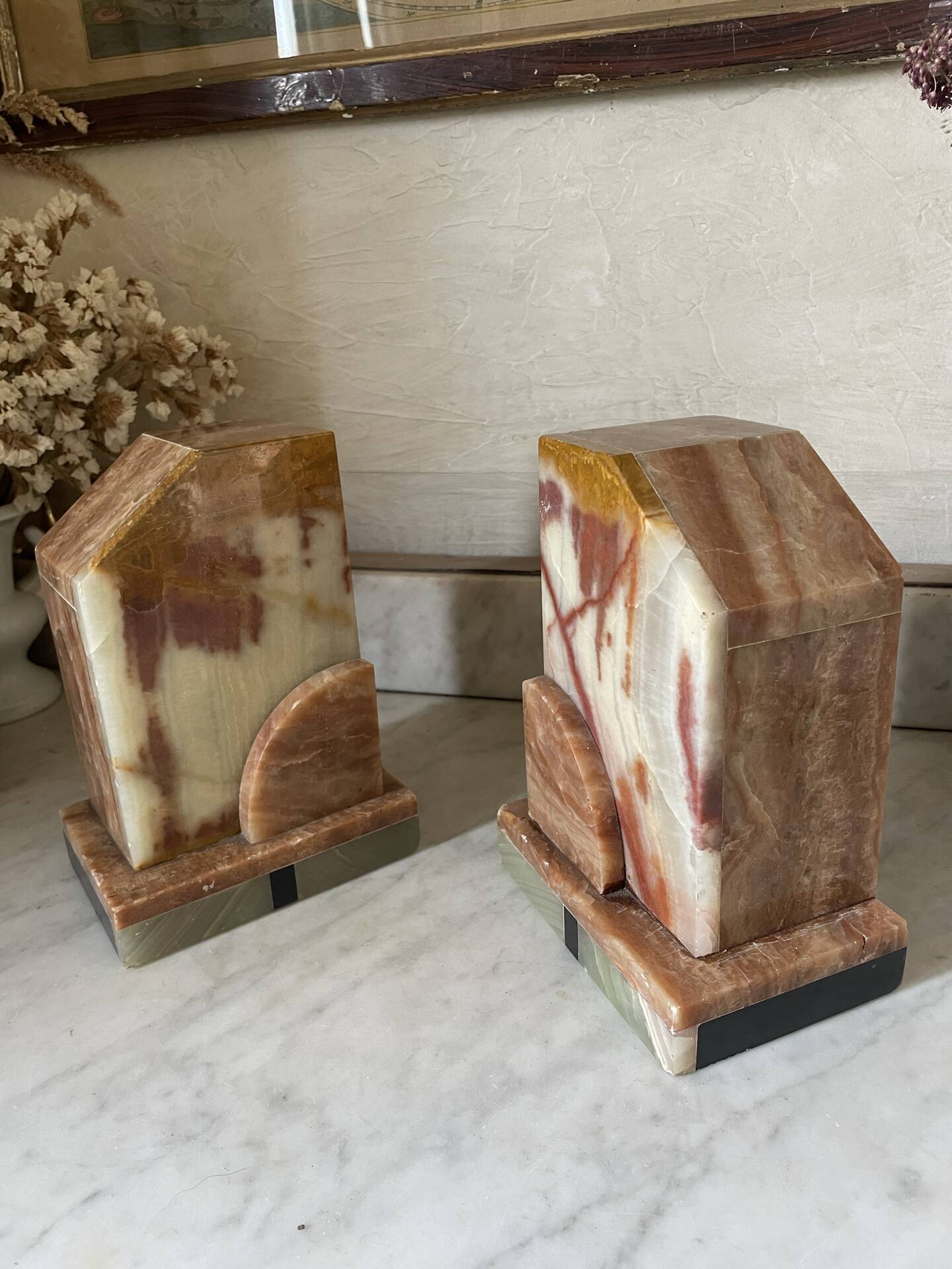 Pair of Art Deco marble and onyx bookends