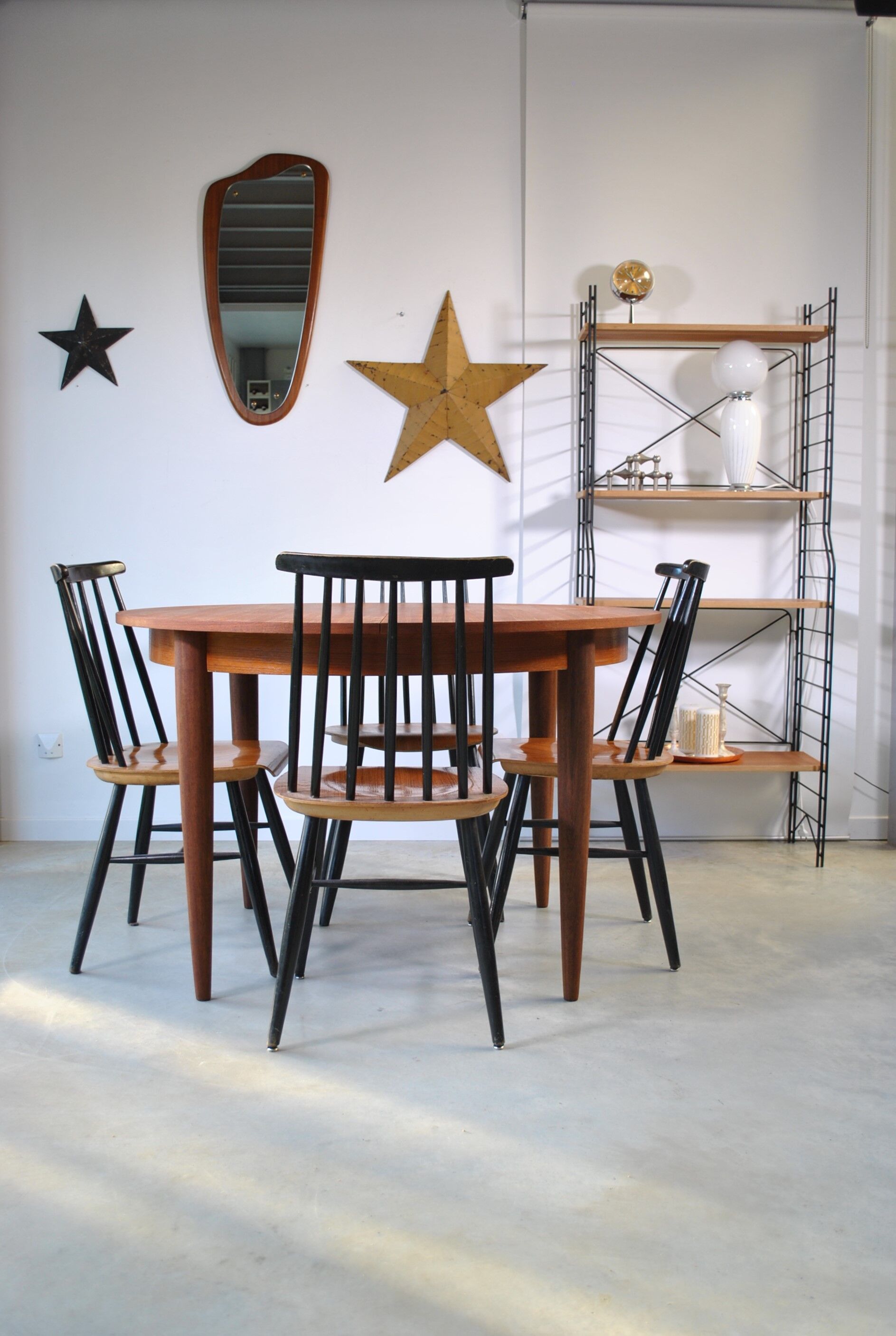Table repas extensible en teck 1970
