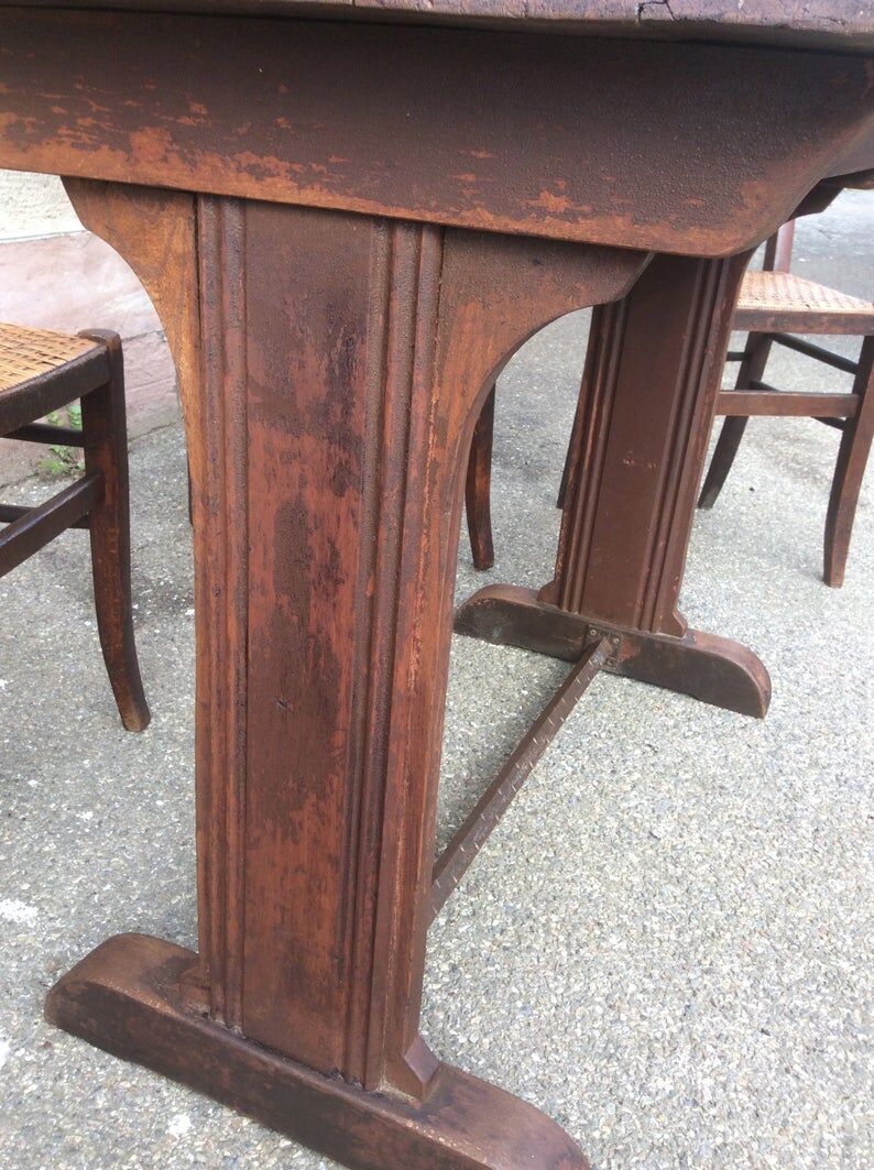 Bistro table 1930