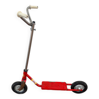 Old, vintage scooter, Coloma y Pastor