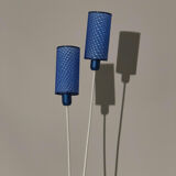 Lampadaire blanc abat-jour bleu années 1960