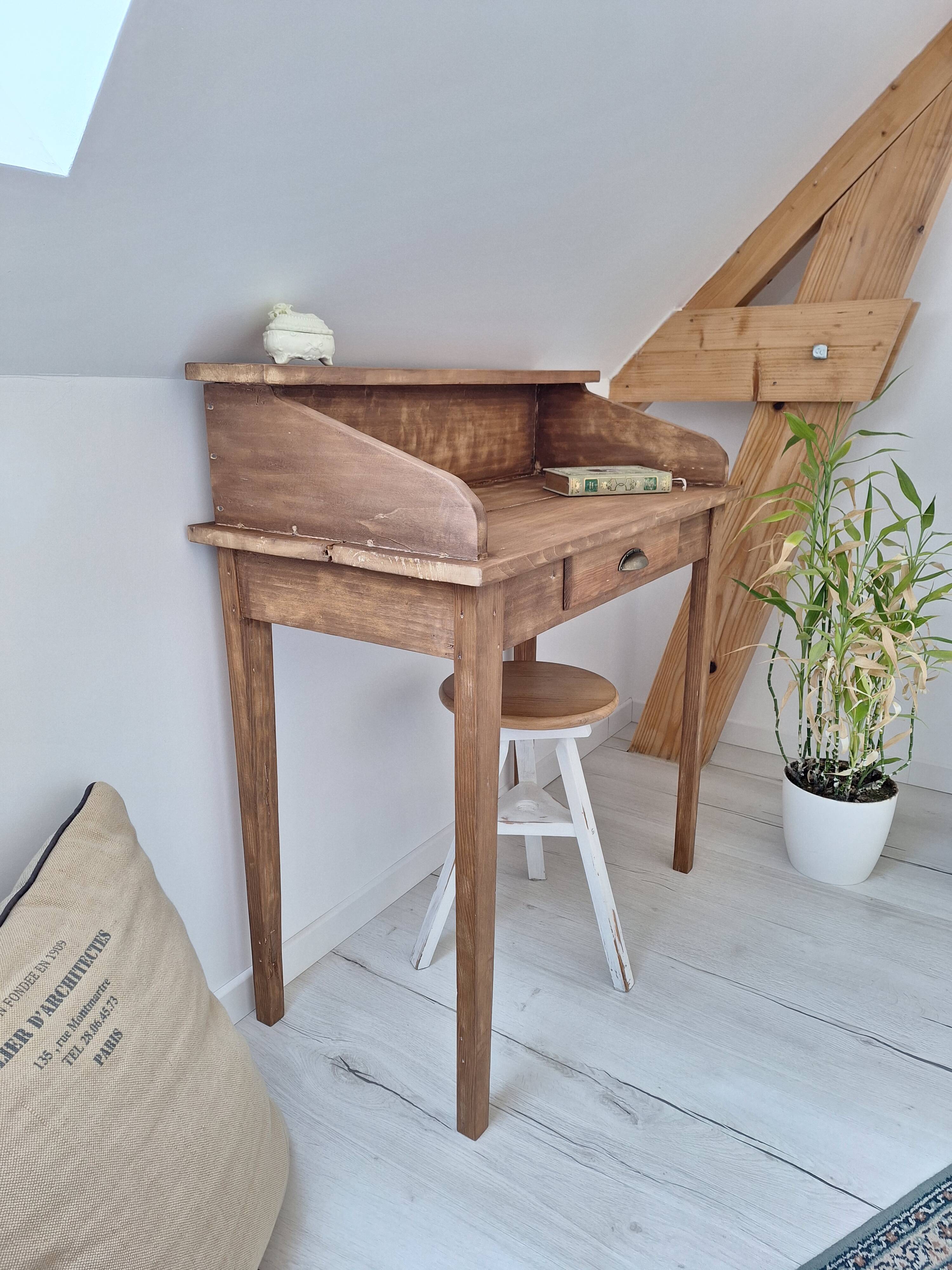 Solid wood tiered desk in a country style