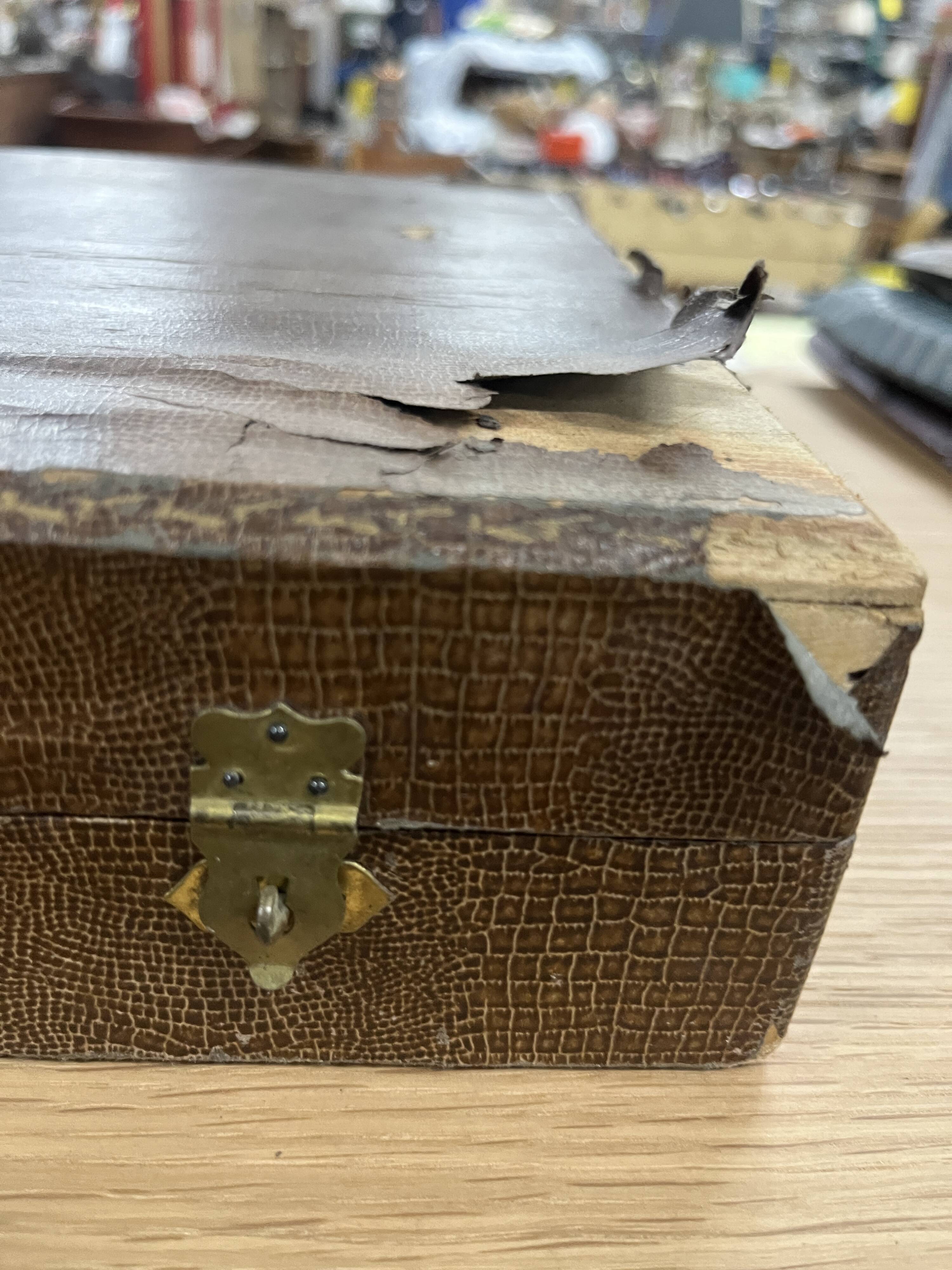 26-piece silver-plated cutlery set from the 1950s