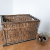 Wicker basket and wood