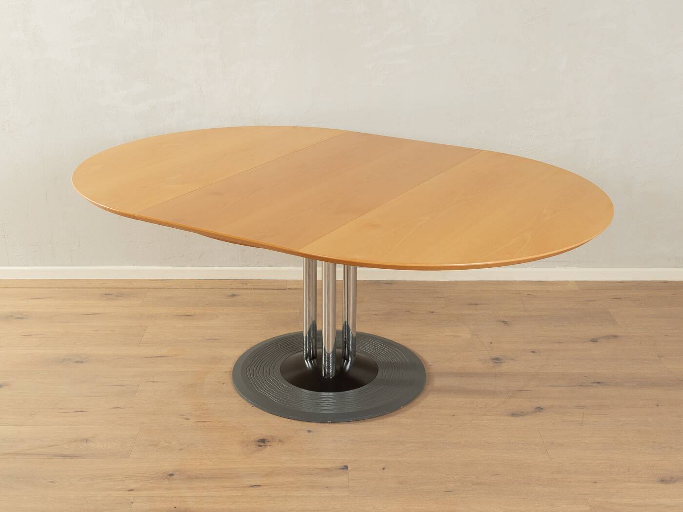 Postmodern dining table, Leolux