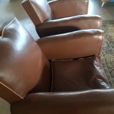 Fauteuils Club moustache