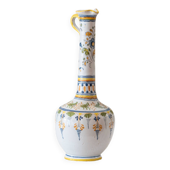 Large 19th century Talavera ewer vase