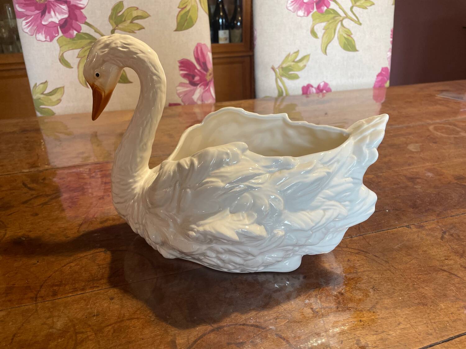 Swan slip pot cover