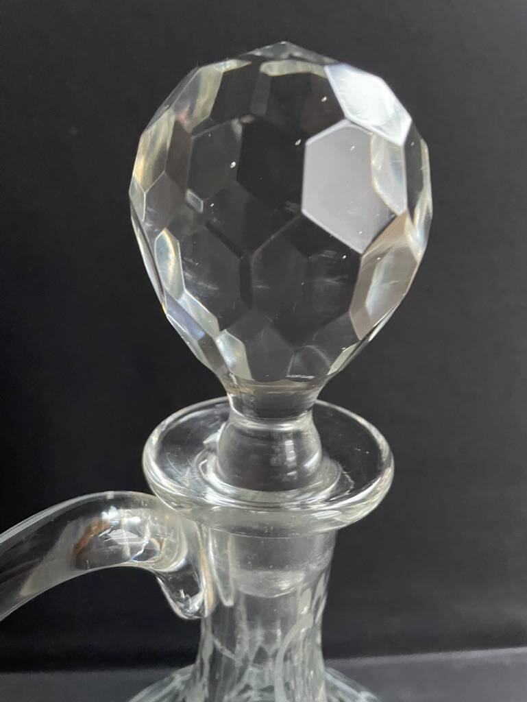 Ewer carafe – Blown and cut crystal