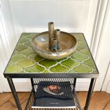 Pique vase flowers with sandstone cup