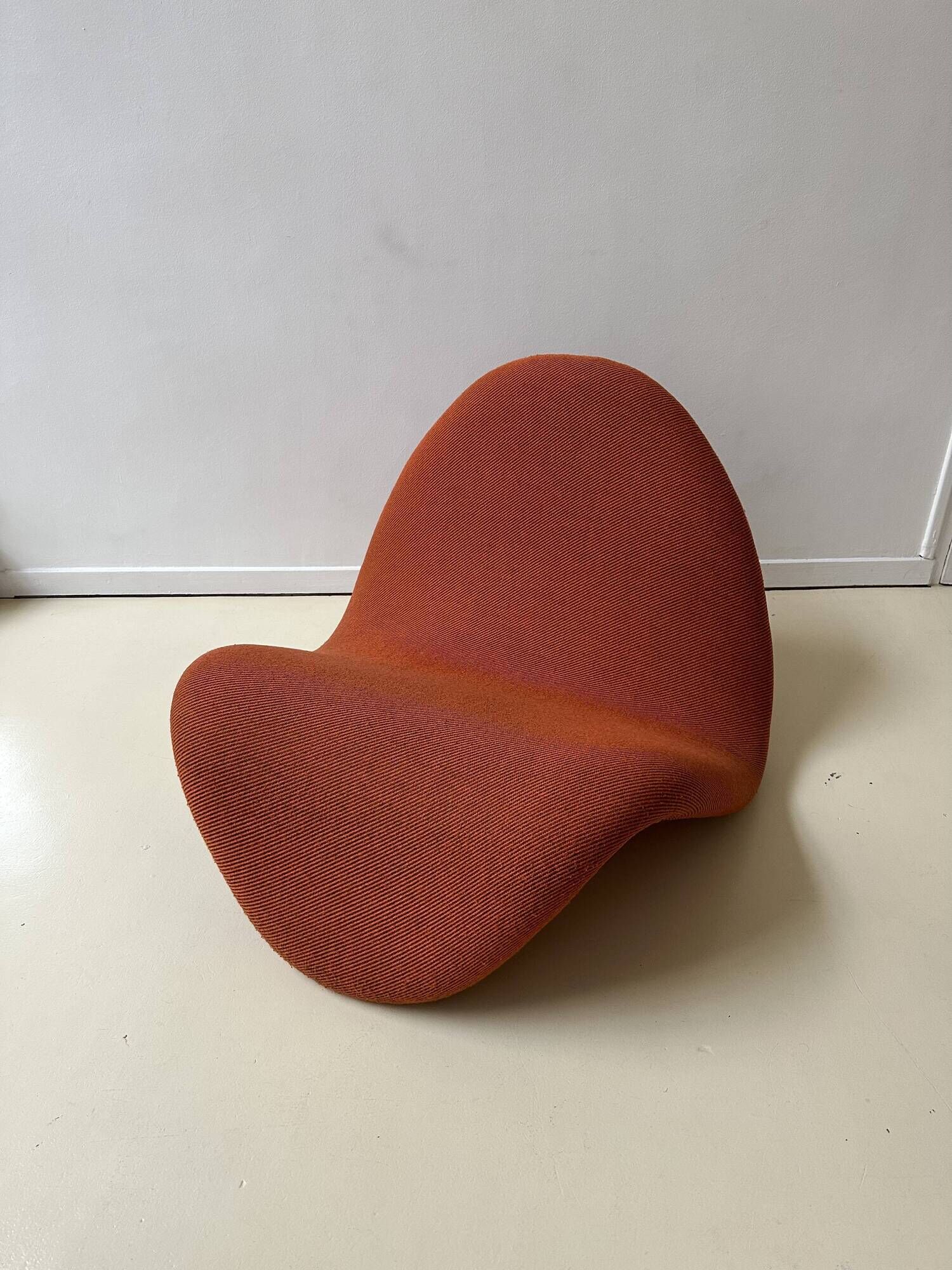 Armchair model 577 "Langue" or "Tongue" by Pierre Paulin, edition Artifort 70s