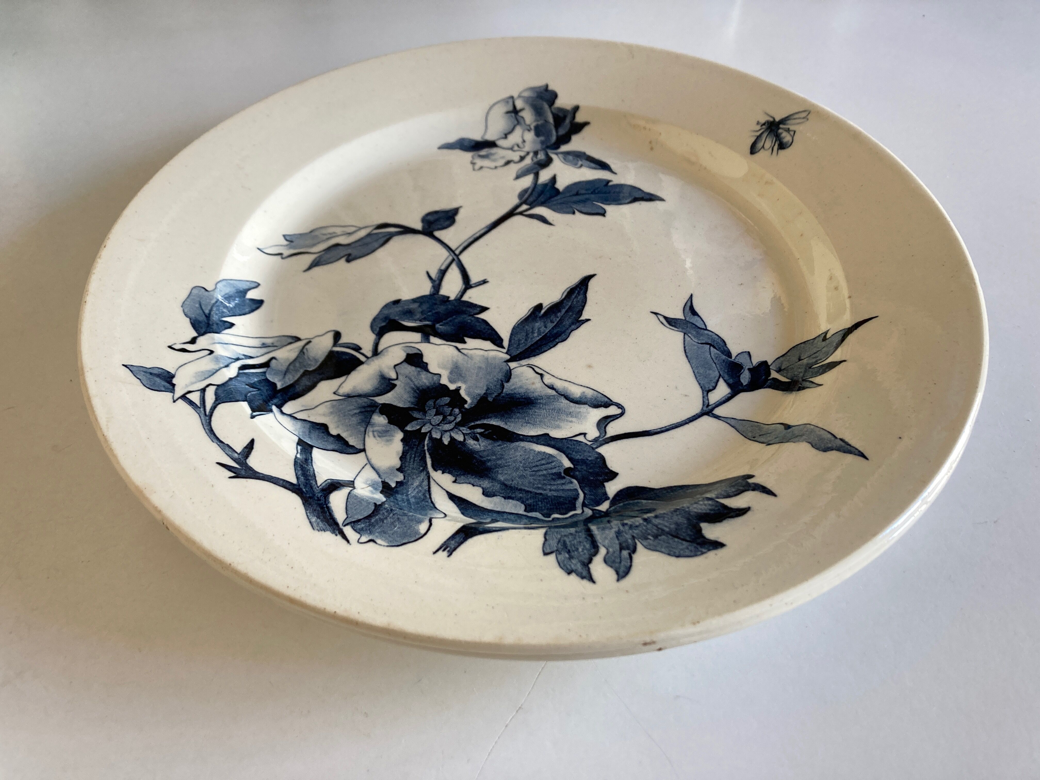 Dish poppies in faience of Gien 19th decoration Summer