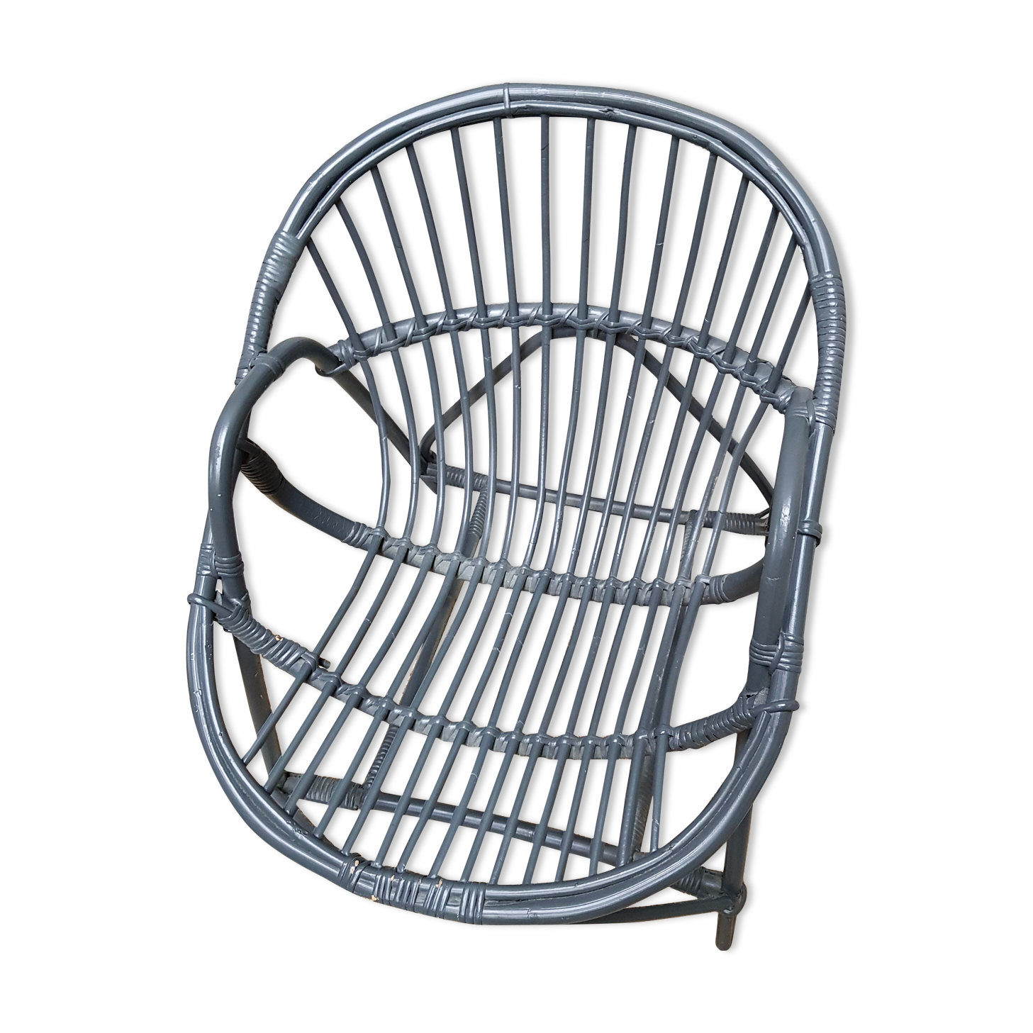 Adult rattan basket chair
