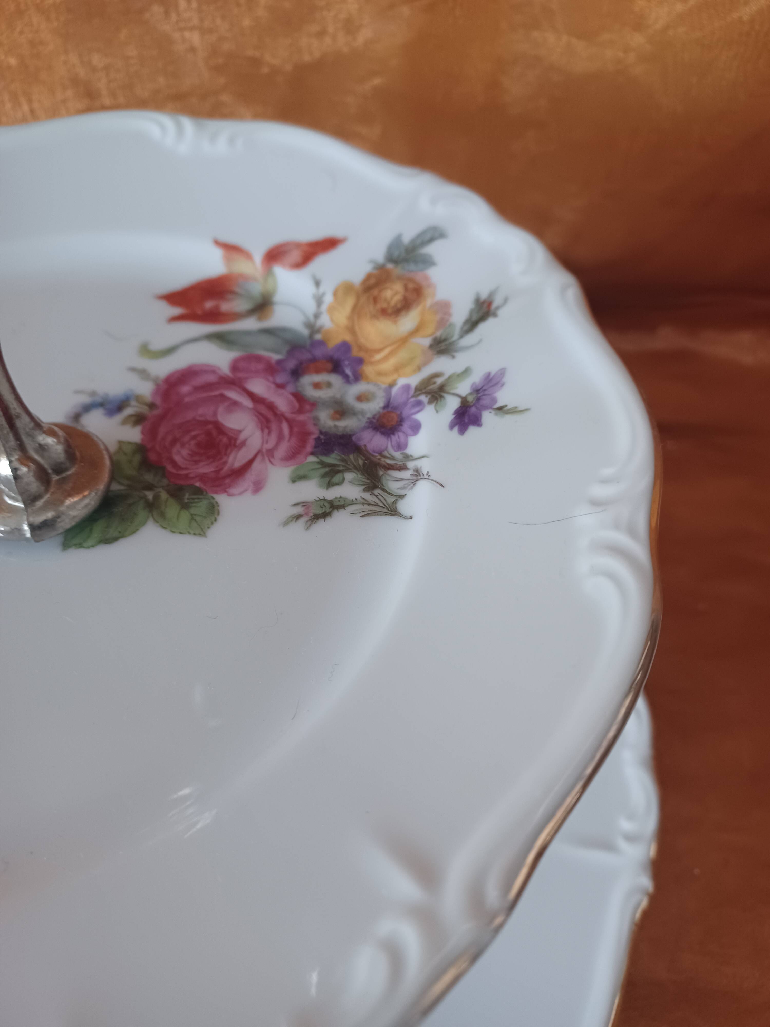 Présentoir à Gateaux - Serviteur 2 étages -  Porcelaine décor Floral