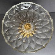 Coupe ancienne en cristal sur pied en bronze