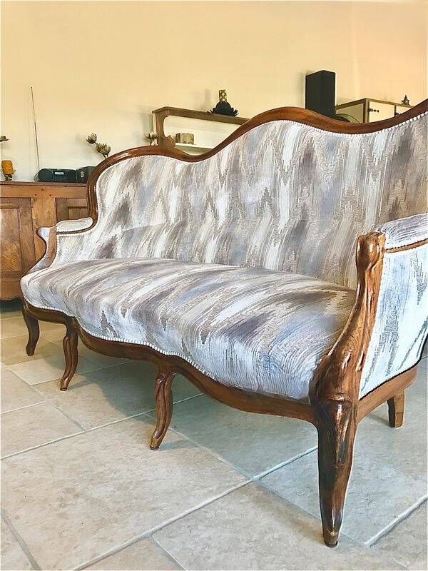 3-seater Louis Philippe Sofa / Solid Walnut & Modern Fabric
