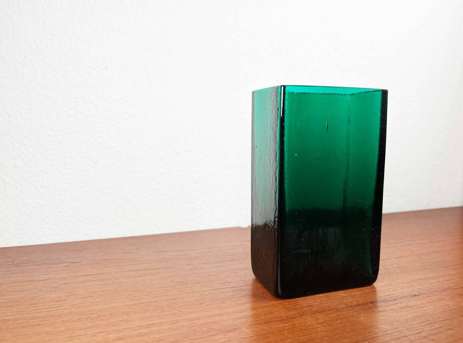 Minimalist mid-century glass block vase by Finncristall, Finland, 1960s.