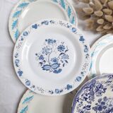 Assiettes plates bleu vintage