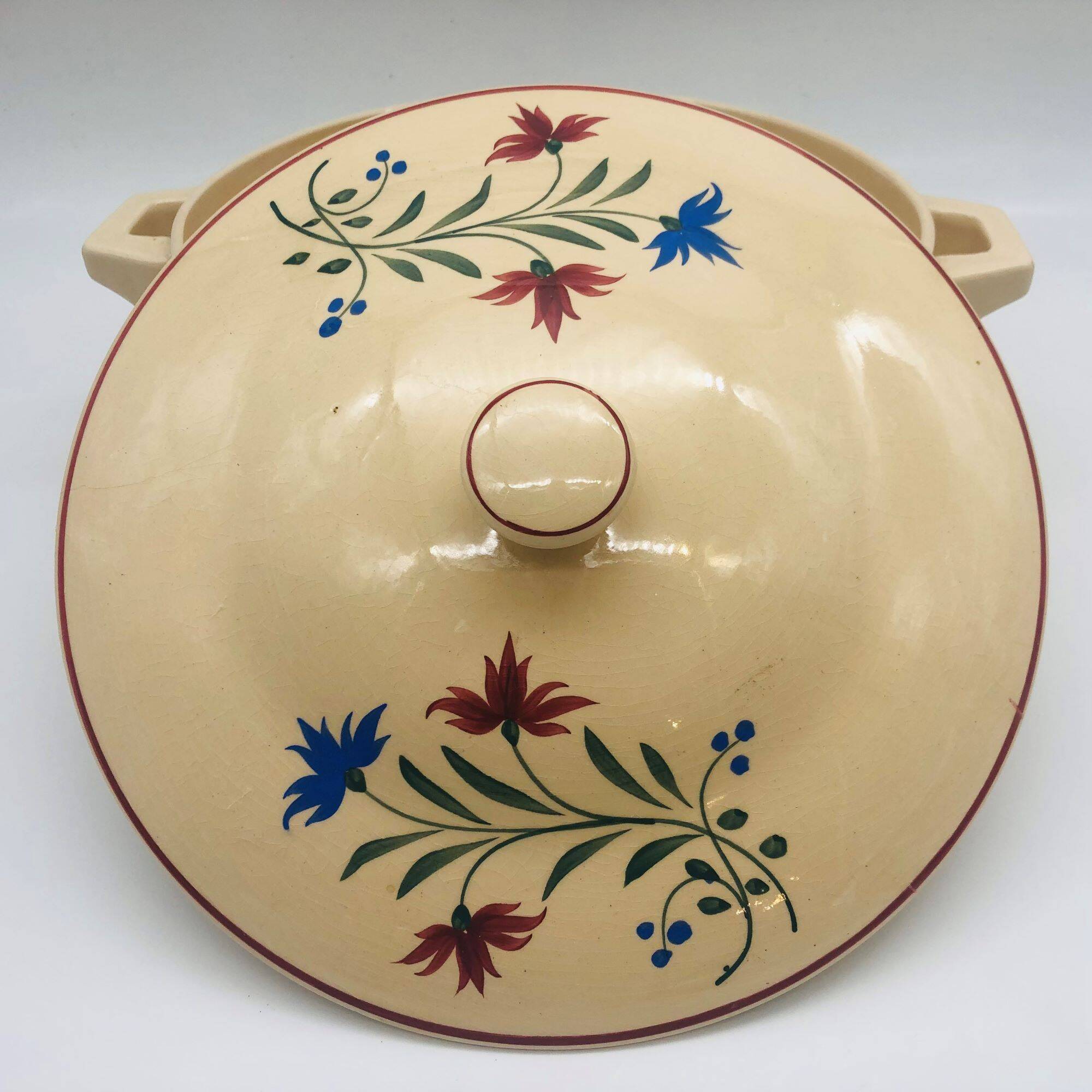 Soup tureen, K&G Lunéville, “Denise” model.