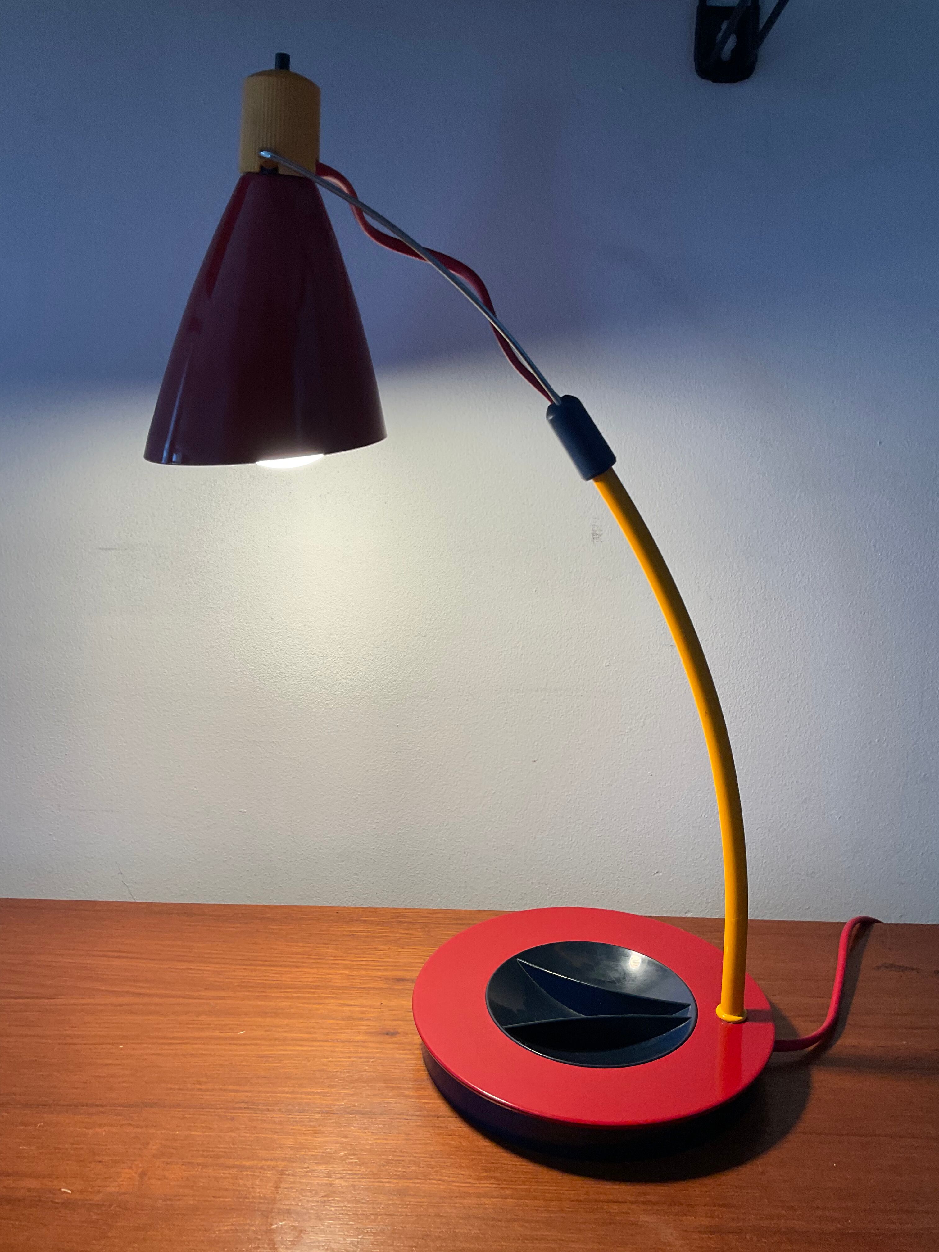 Articulated desk lamp of the 80s