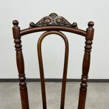 Bentwood dining chairs by Thonet Austria