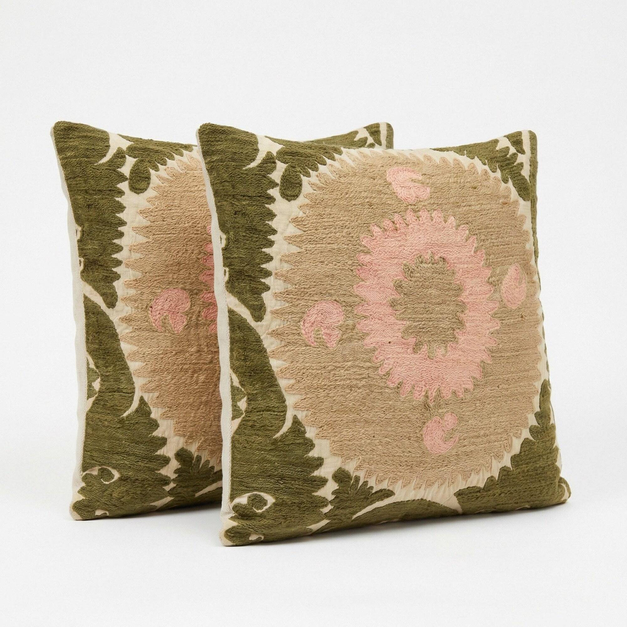 Lot de 2 housses de coussin brodées vintage 61x64 cm