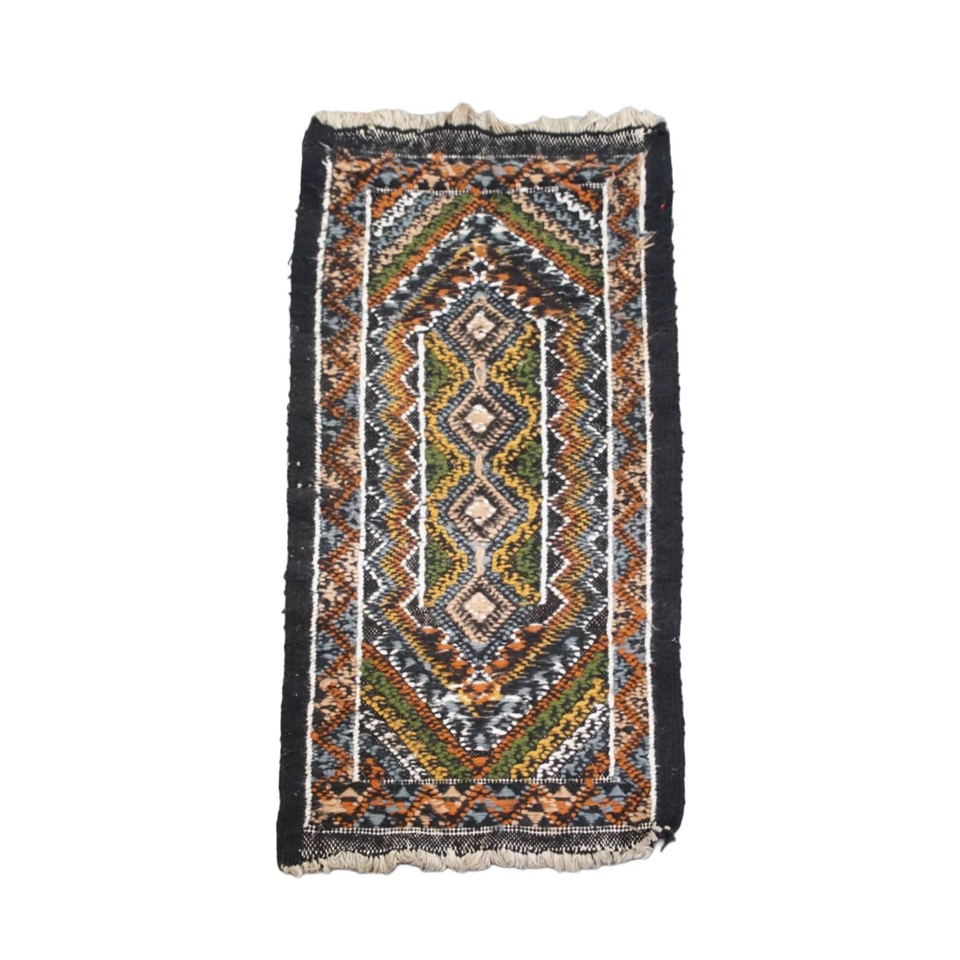 Tapis coloré noué à la main avec motif – 108x50 cm