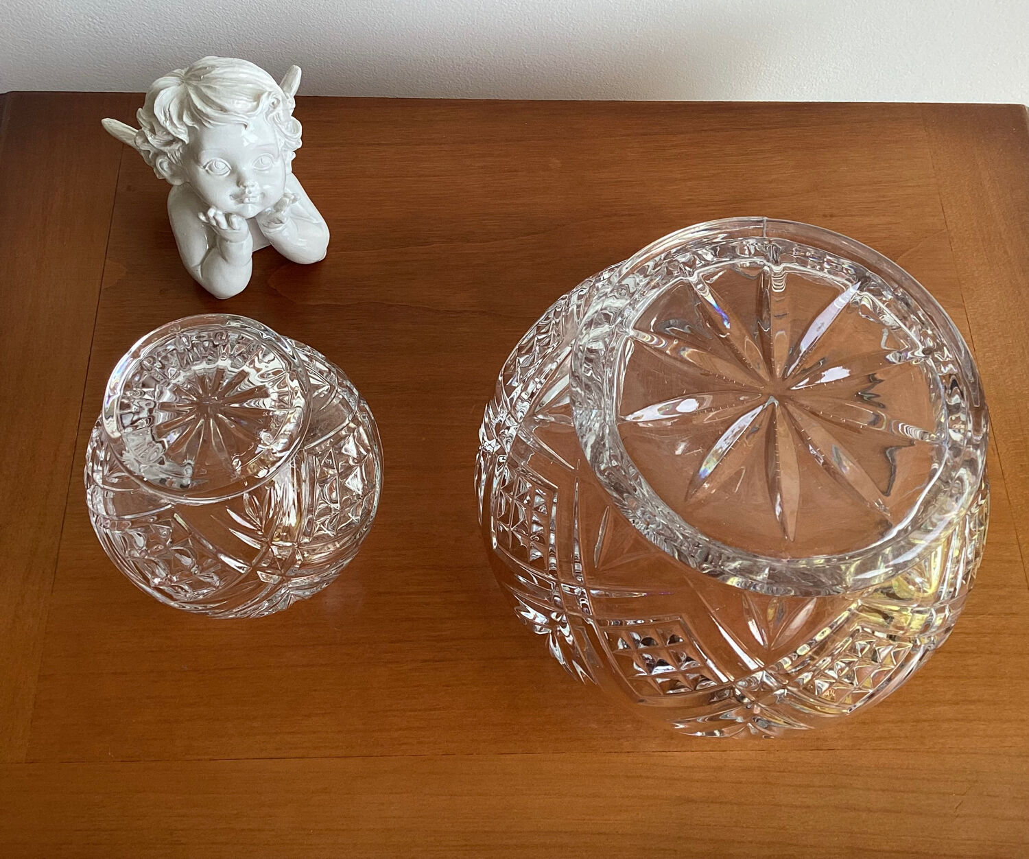 Set of 2 thick crystal candy cups